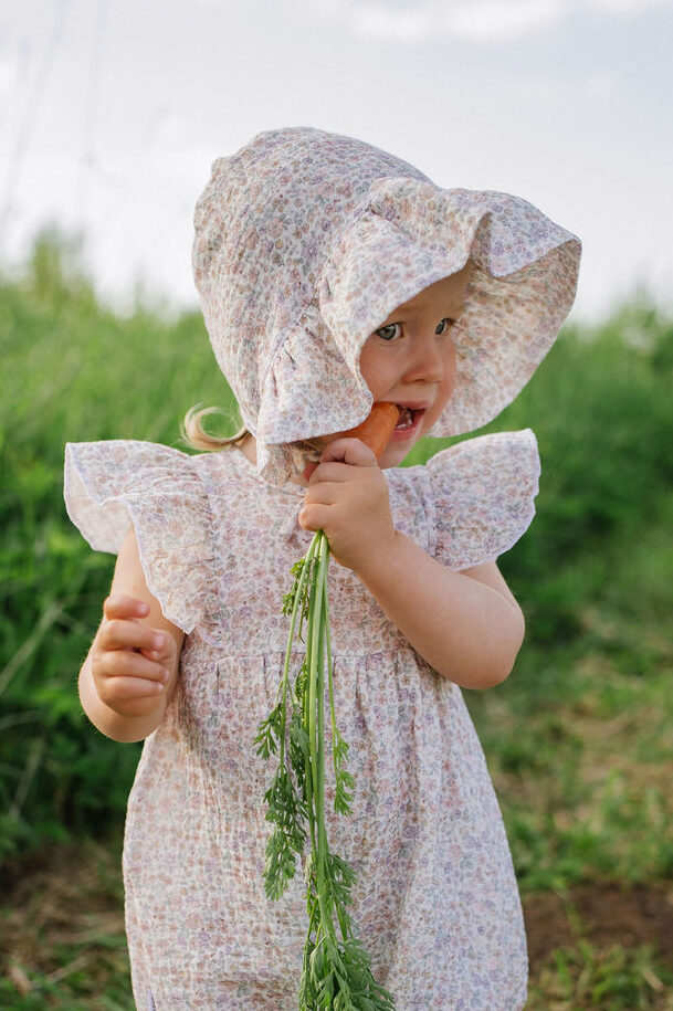 Kids Muslin Summer Tie Hat - Daydream Floral print